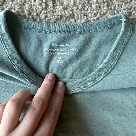 Abercrombie & Fitch Green Skimming Tee - Picture 4 of 4